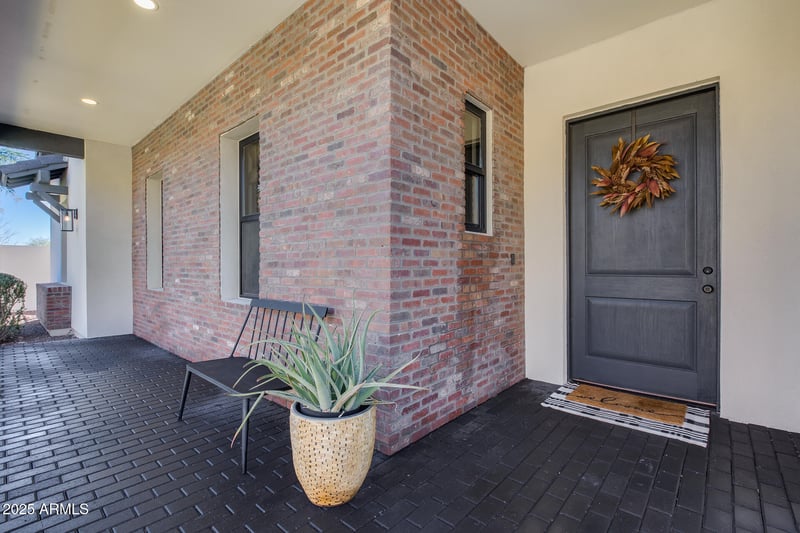 6439 Tombstone Trl, Phoenix, AZ 85083