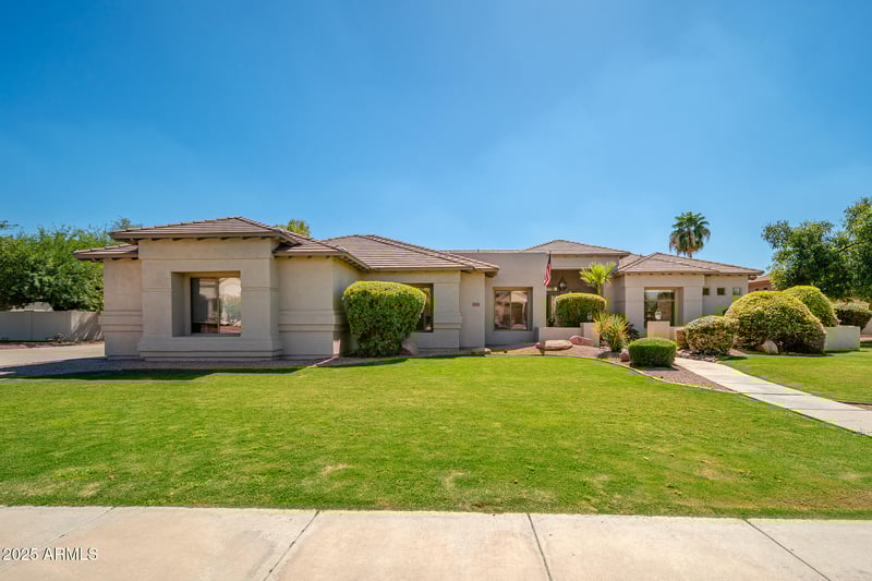 6439 Willow Ave, Glendale, AZ 85304
