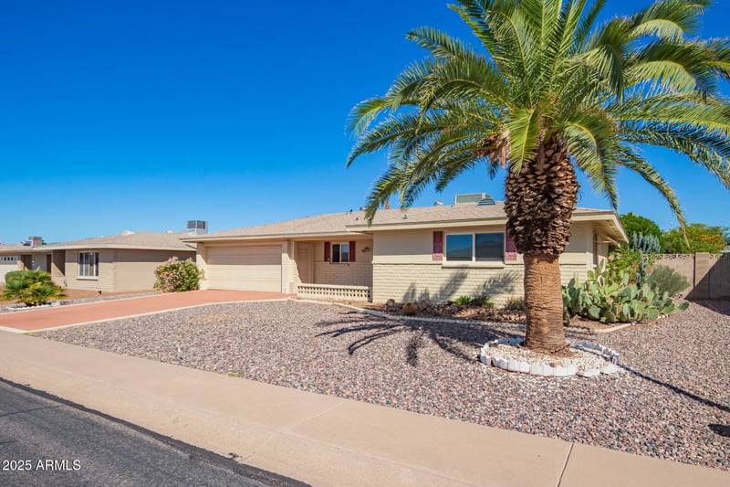 6440 Dodge St, Mesa, AZ 85205