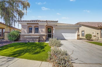 6440 Sophie Ln, Laveen, AZ 85339