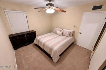 6441 Butte St, Mesa, AZ 85205