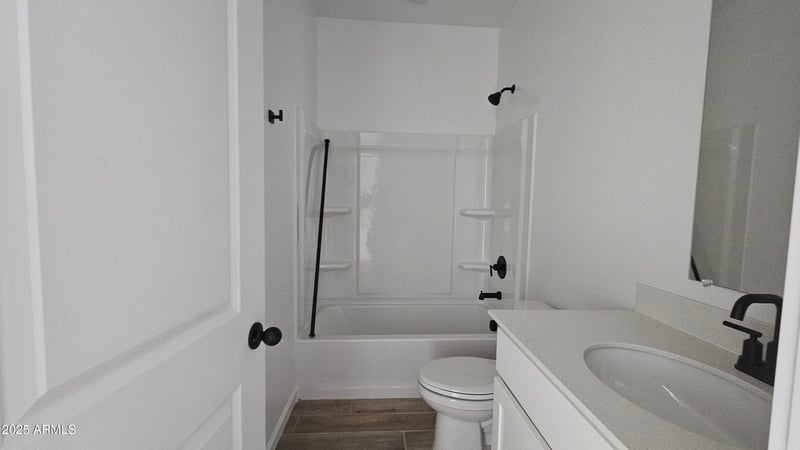 6443 Fiddleneck Way, San Tan Valley, AZ 85140