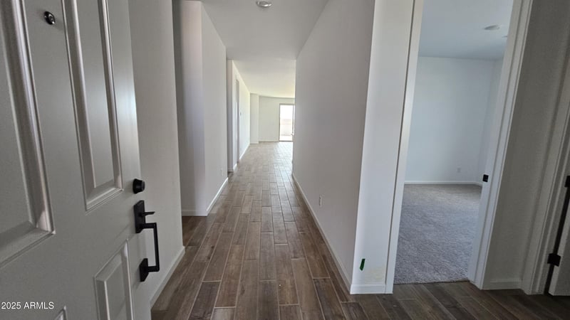 6443 Fiddleneck Way, San Tan Valley, AZ 85140