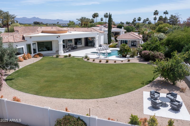 6443 Malcomb Dr, Paradise Valley, AZ 85253