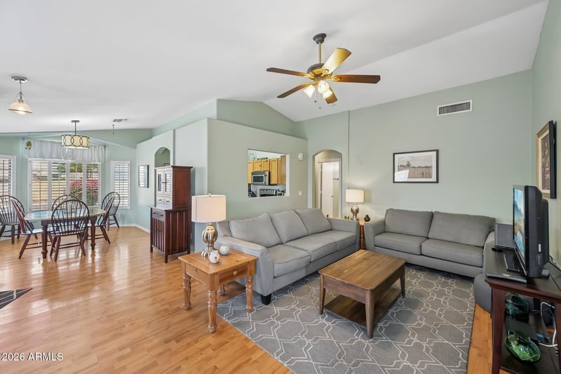 6443 W Prickly Pear Trl, Phoenix, AZ 85083