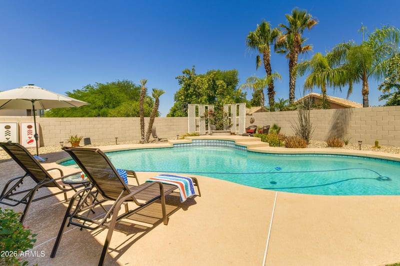 6444 Virginia St, Mesa, AZ 85215