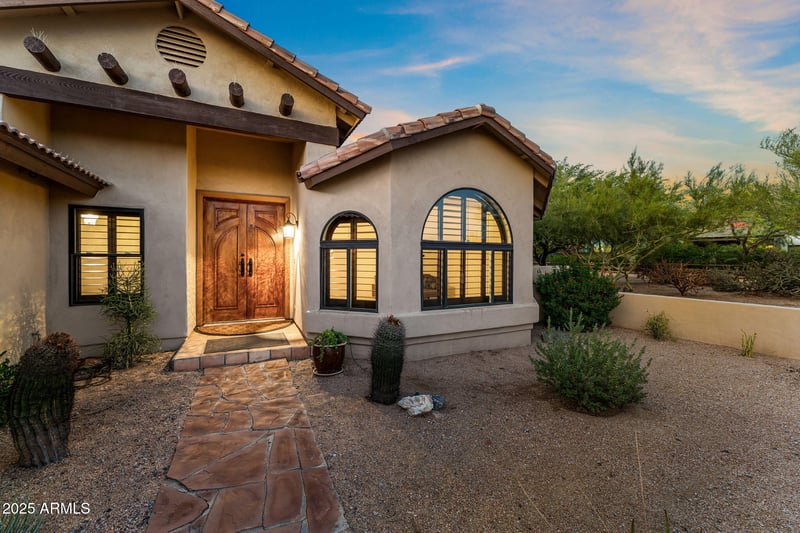 6444 Montgomery Rd, Cave Creek, AZ 85331