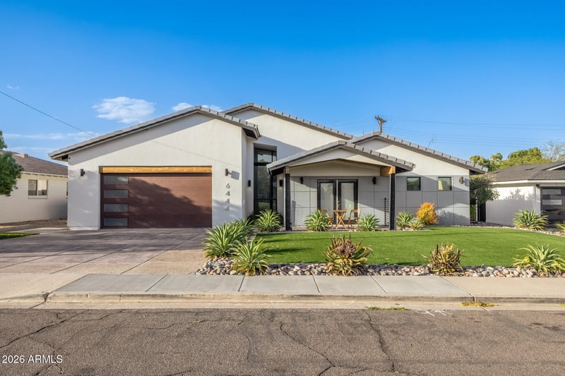 6444 Oak St, Scottsdale, AZ 85257