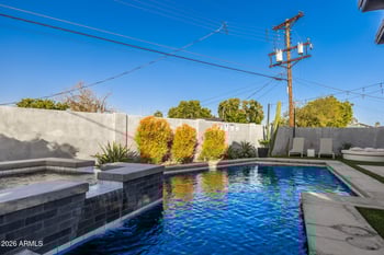 6444 Oak St, Scottsdale, AZ 85257