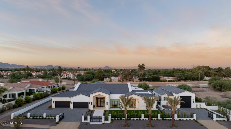 6445 Cattle Track Rd, Scottsdale, AZ 85250
