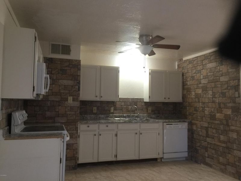 6445 E Arbor Ave, Mesa, AZ 85206