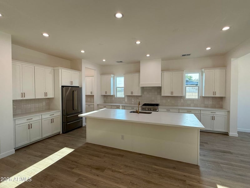 6446 E Omega Cir, Mesa, AZ 85215