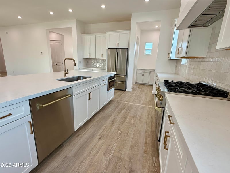 6446 E Omega Cir, Mesa, AZ 85215