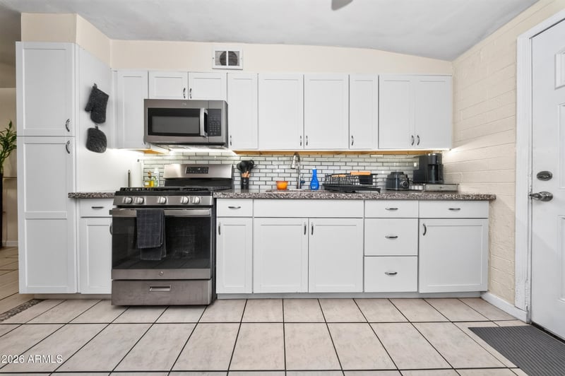 6446 W Piccadilly Rd, Phoenix, AZ 85033
