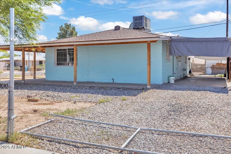 6447 Piccadilly Rd, Phoenix, AZ 85033
