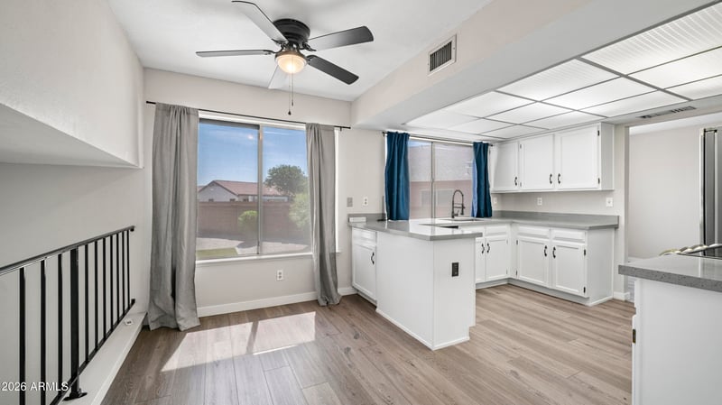 6447 S 18th St, Phoenix, AZ 85042