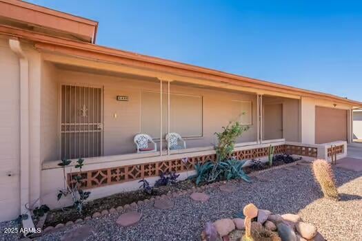 6449 Des Moines St, Mesa, AZ 85205