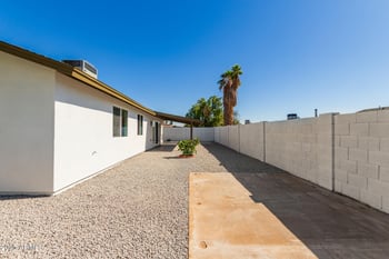 6449 Mountain View Rd, Glendale, AZ 85302