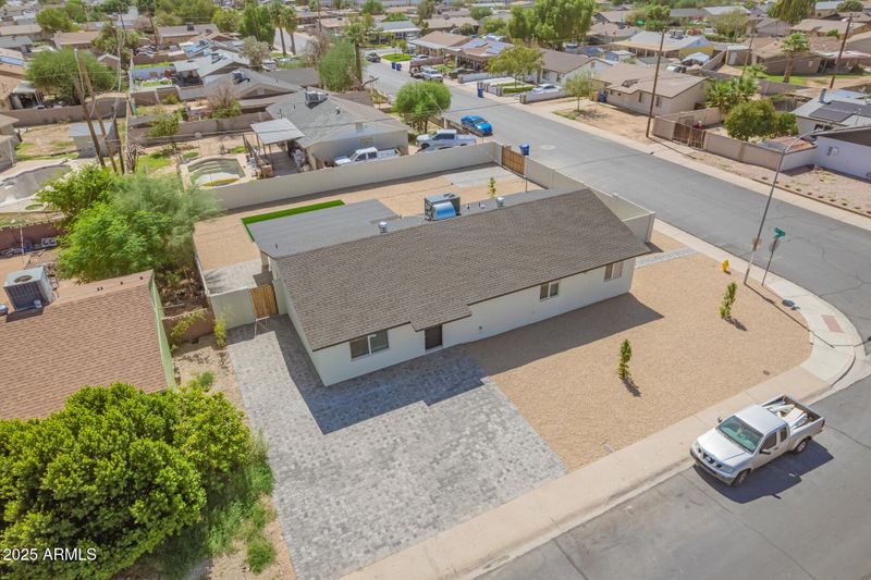 6449 W Rose Ln, Glendale, AZ 85301