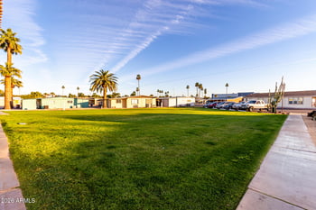 645 67th Ave #24, Phoenix, AZ 85043