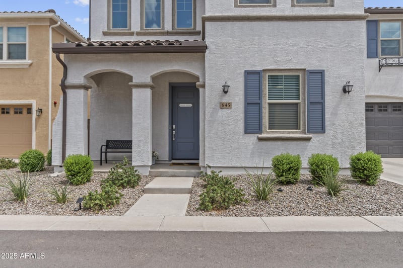 645 Heron Ln, Gilbert, AZ 85296