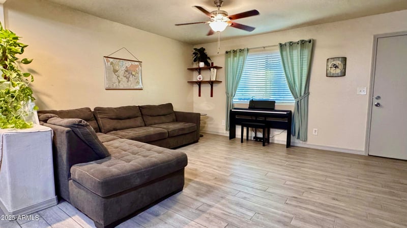 645 Mesquite Ave, Apache Junction, AZ 85119