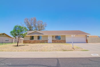 6450 Akron St, Mesa, AZ 85205