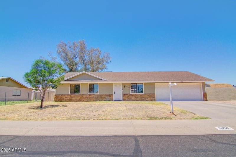 6450 Akron St, Mesa, AZ 85205