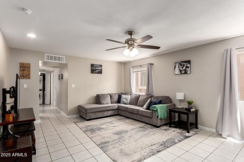 6450 Colby St, Mesa, AZ 85205