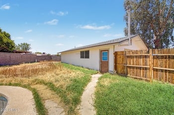 6450 46th Way, Phoenix, AZ 85042