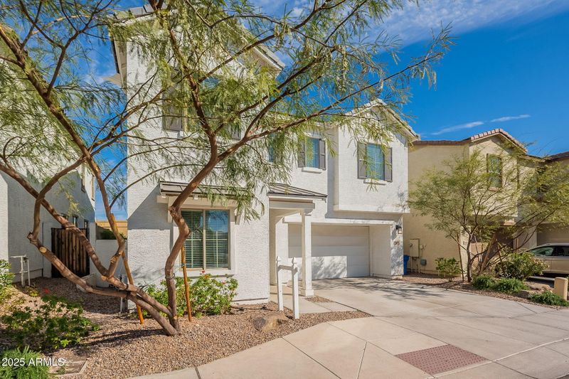 6451 N 17th Pl, Phoenix, AZ 85016