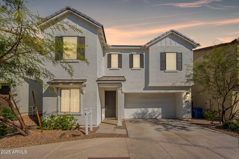 6451 N 17th Pl, Phoenix, AZ 85016