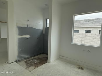 6452 Omega Cir, Mesa, AZ 85215