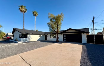 6452 W Reade Ave, Glendale, AZ 85301