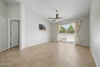 6454 University Dr #2, Mesa, AZ 85205