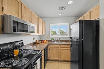 6454 E University Dr #2, Mesa, AZ 85205