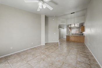 6454 University Dr #9, Mesa, AZ 85205