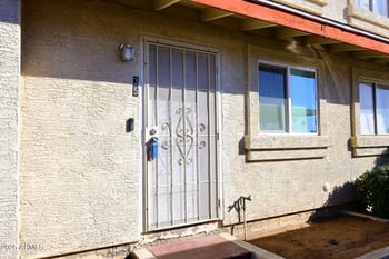 6454 University Dr #35, Mesa, AZ 85205