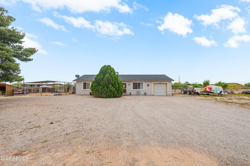 6457 Fox Hollow Ln, San Tan Valley, AZ 85140