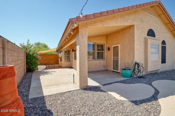 6458 Adobe Dr, Glendale, AZ 85308