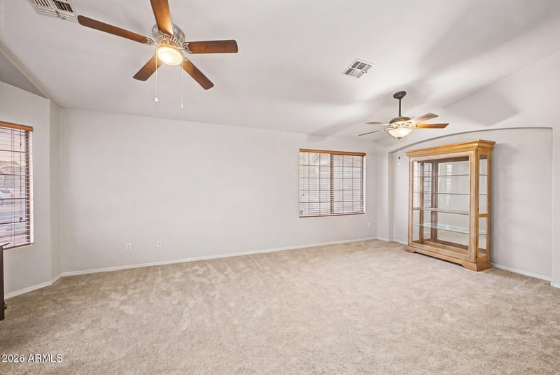 6458 W Saddlehorn Rd, Phoenix, AZ 85083