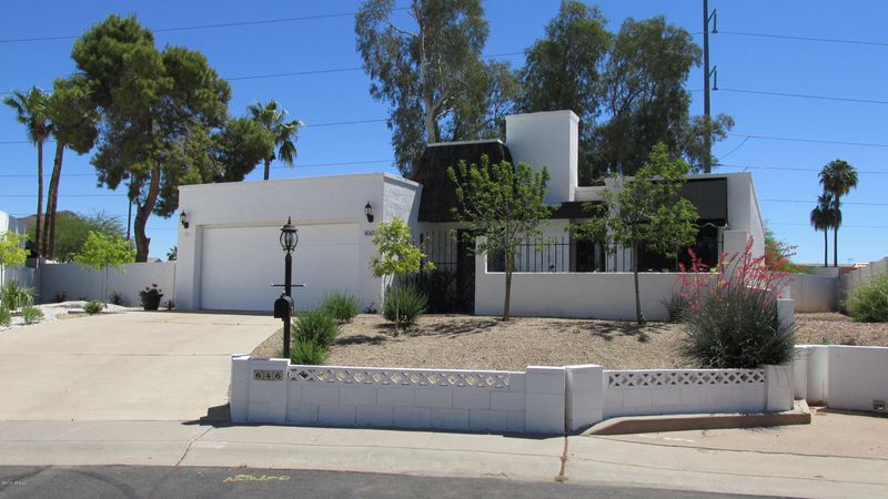 646 E Calavar Rd, Phoenix, AZ 85022