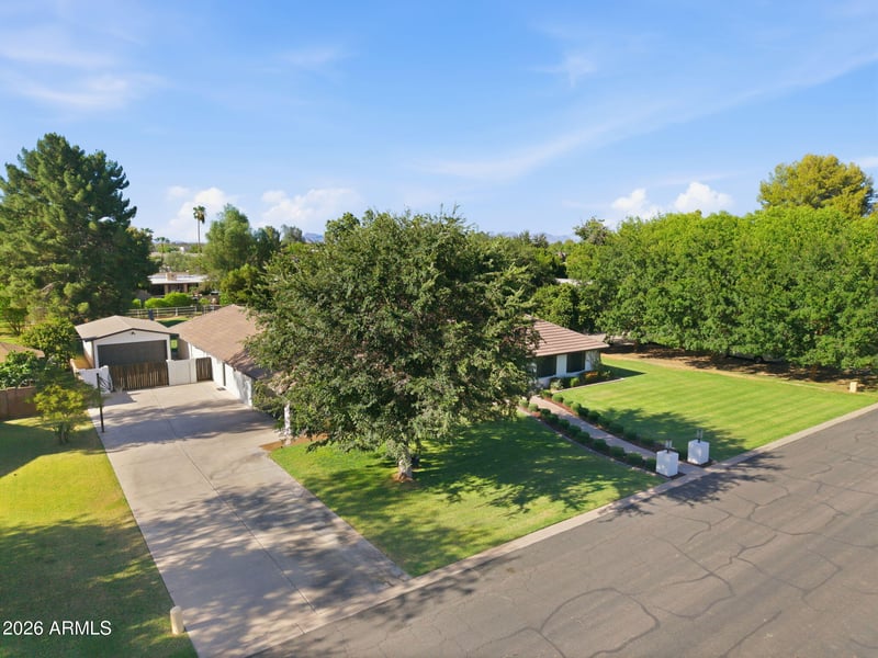 646 Leah Ln, Gilbert, AZ 85234
