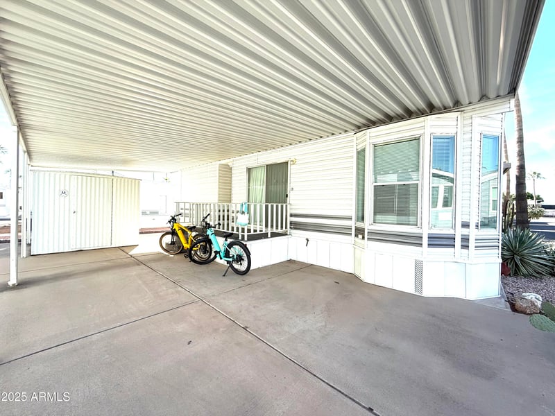 646 Hawks Eye Dr, Apache Junction, AZ 85119