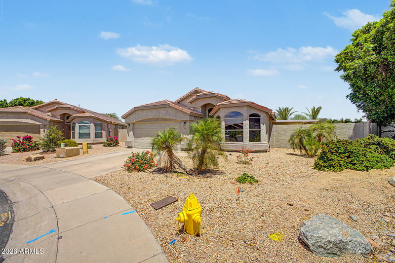 6462 W Escuda Rd, Glendale, AZ 85308