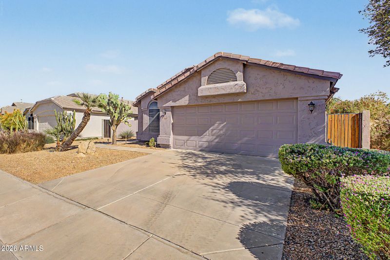 6463 W Escuda Rd, Glendale, AZ 85308