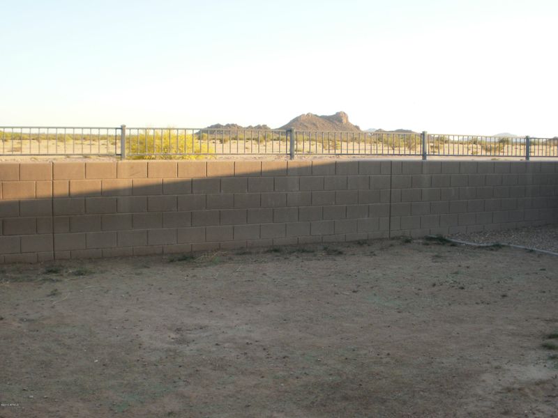 647 E Pasture Canyon Dr, San Tan Valley, AZ 85143