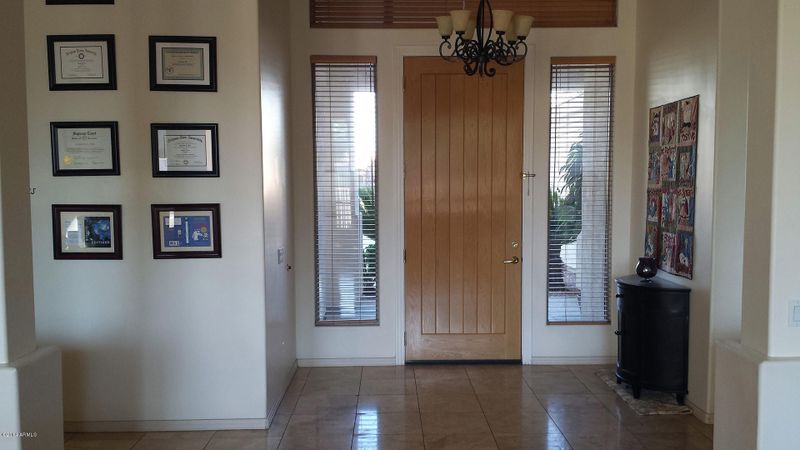 6474 W Voltaire Dr, Glendale, AZ 85304