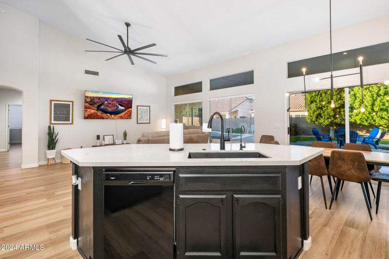 648 W Harvard Ave, Gilbert, AZ 85233