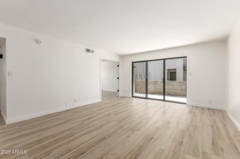 6480 82nd St #1110, Scottsdale, AZ 85250